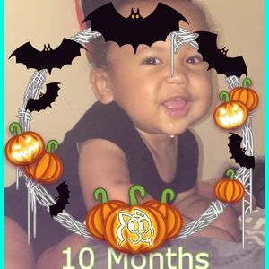 Meet your Posher, Rafaela